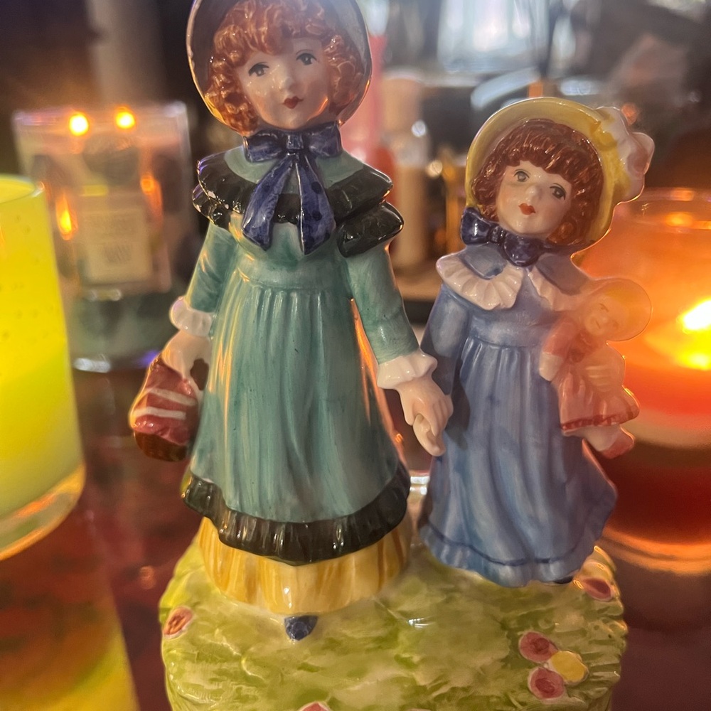 Vintage SCHMID music box ! Very tiny chip on baby ( shown on pic) beautiful !!